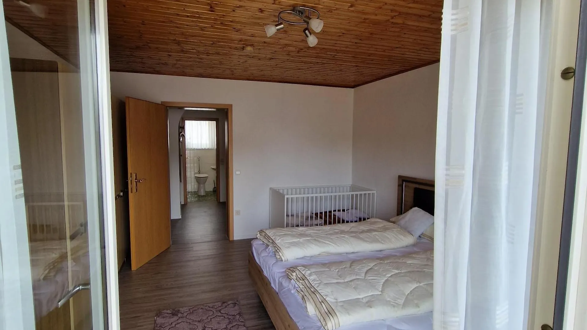 Ferienwohnung Mawitha Roth  0*, Roth (Bavaria) Germany